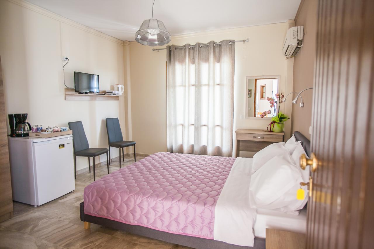 Orelia Pension Toló Kültér fotó