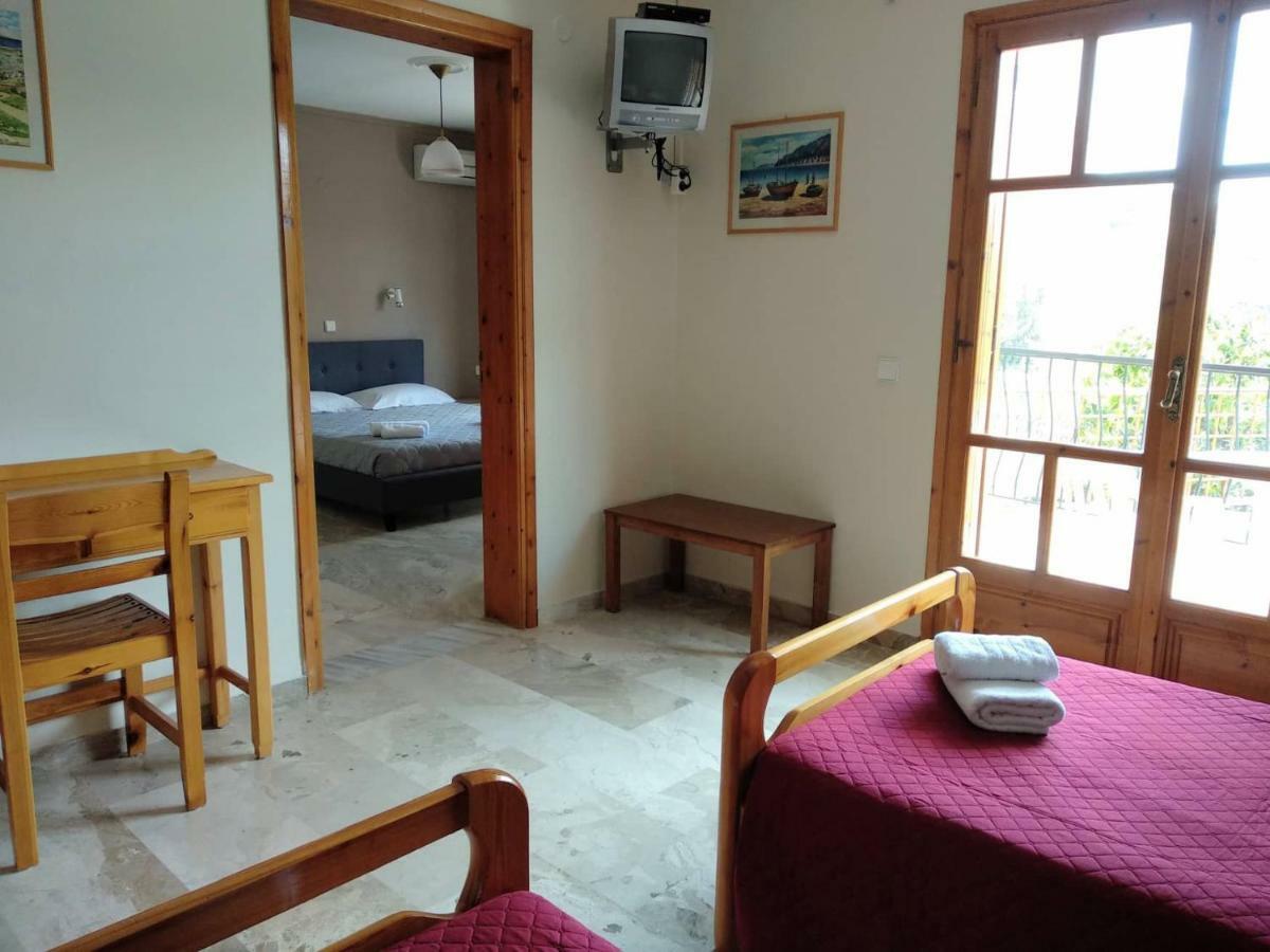 Orelia Pension Toló Kültér fotó